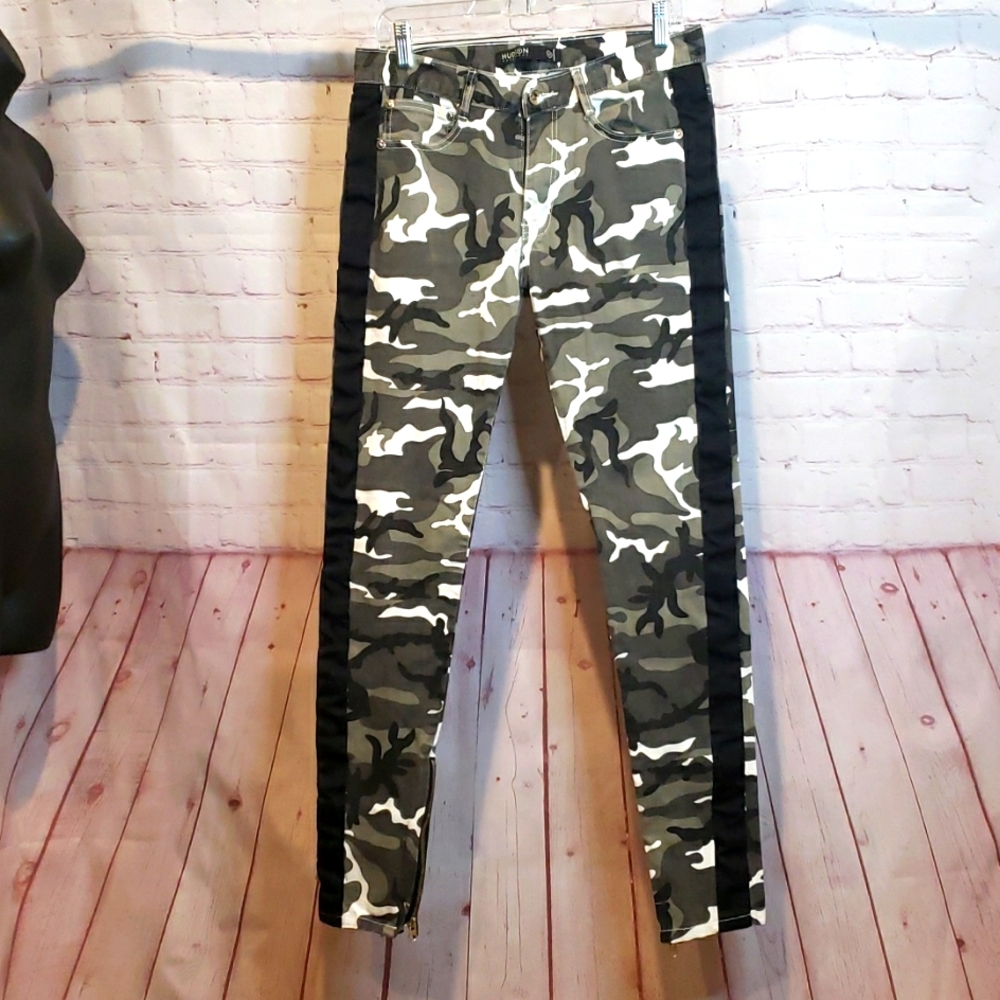 HUDSON CAMO'S